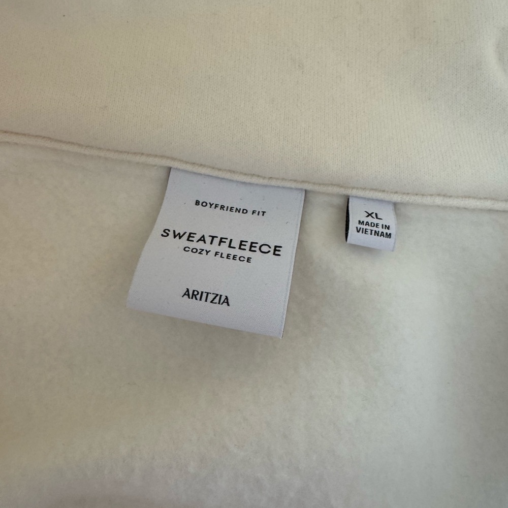 Aritzia Boyfriend 1/2 Zip Sweatshirt - Picture 7 of 7